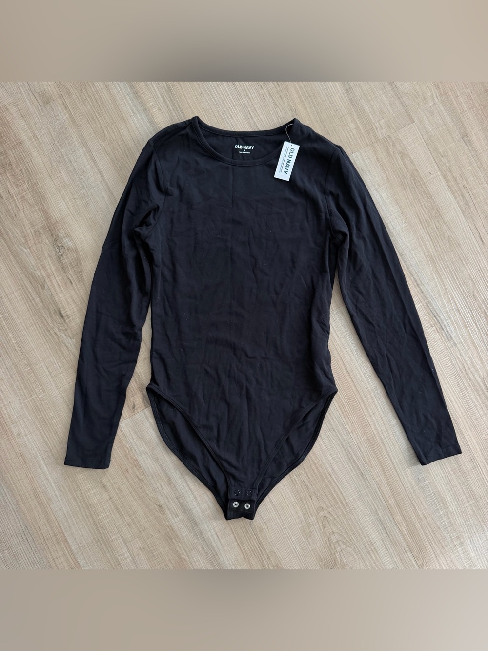 Women’s Old Navy Black Long-Sleeve Scoop Neck Bodysuit